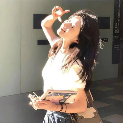 网恋失败后我成了全网白月光